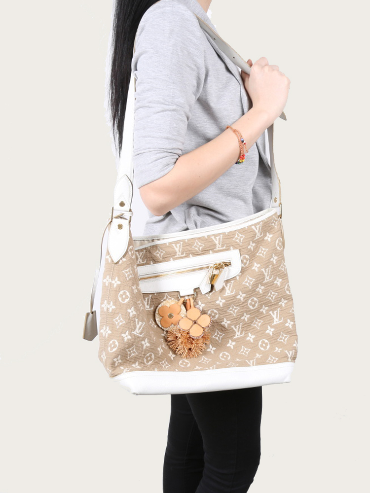 Louis Vuitton Sabbia Besace Monogram Blanc www.luxurybags.eu