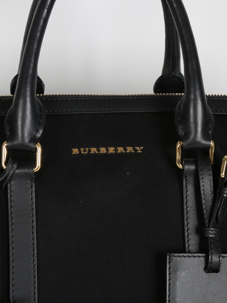 Ittivgro58cal burberry deals