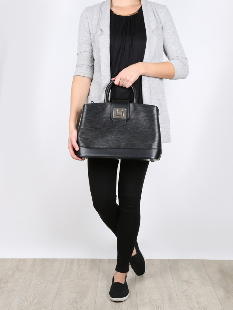 Louis Vuitton Mirabeau Handbag 363211