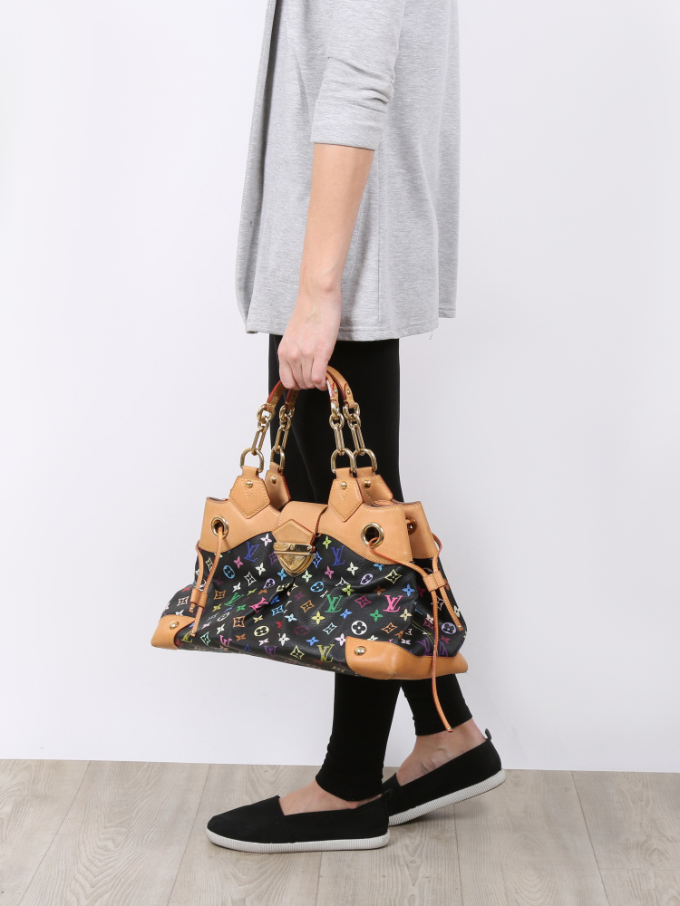 Louis hotsell vuitton ursula