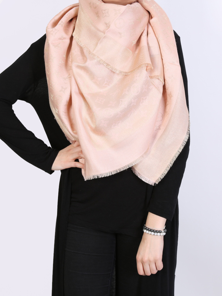 louis vuitton shawl pink