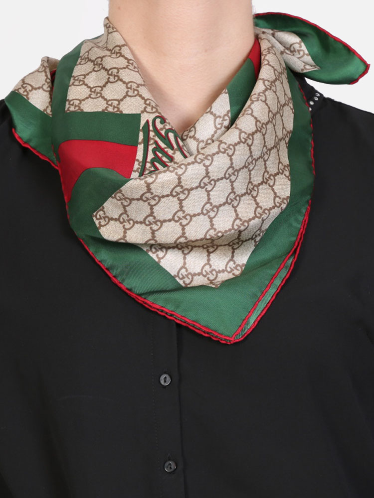 Gucci GG logo scarf