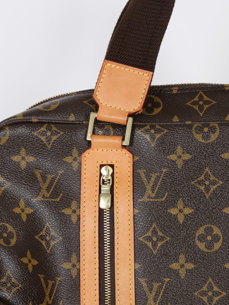 Louis Vuitton Monogram Canvas Sac Bosphore QJBFPU4J0B007