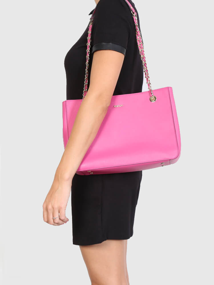 DKNY - Saffiano Leather Pink Chain Bag