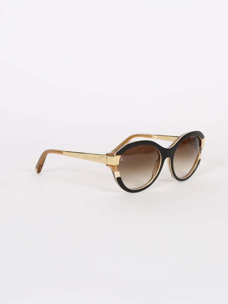 Iconic Louis Vuitton Petit Soupçon Cat Eye Sunglasses Black + Case