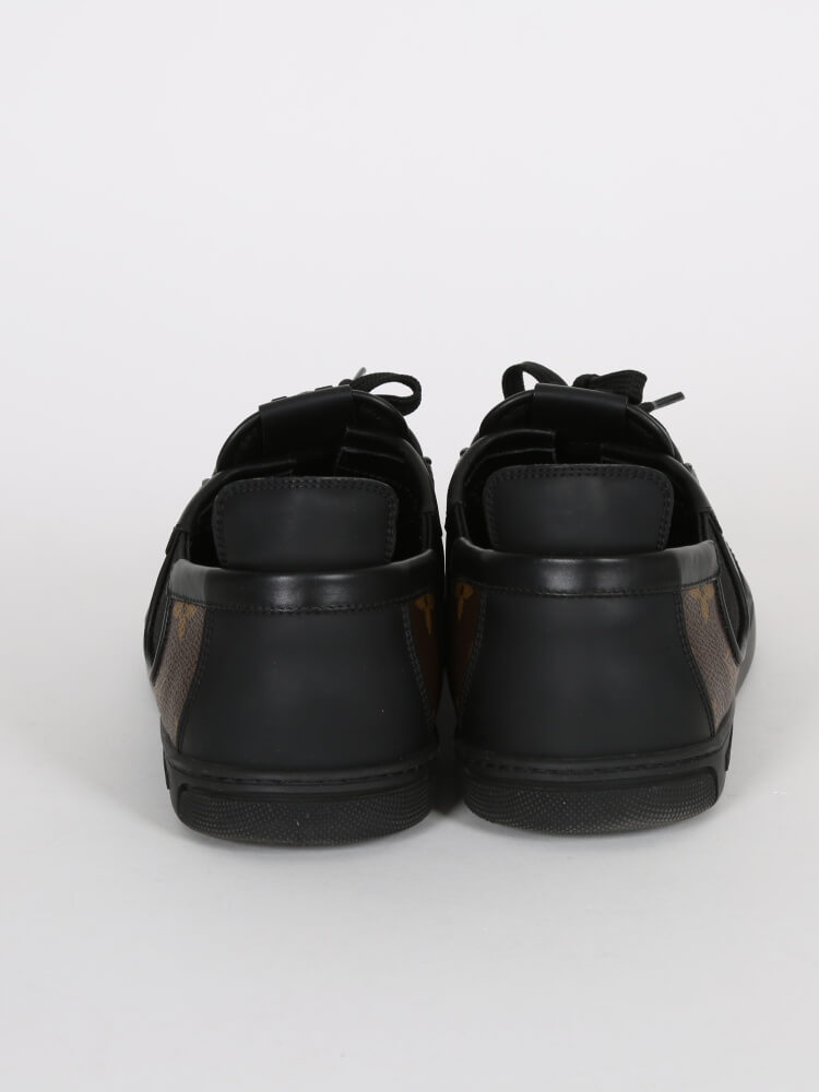 Slalom sneaker in Monogram Canvas - Louis Vuitton - LOUISVUITTON.COM  Louis  vuitton men shoes, Louis vuitton shoes sneakers, Louis vuitton sneakers
