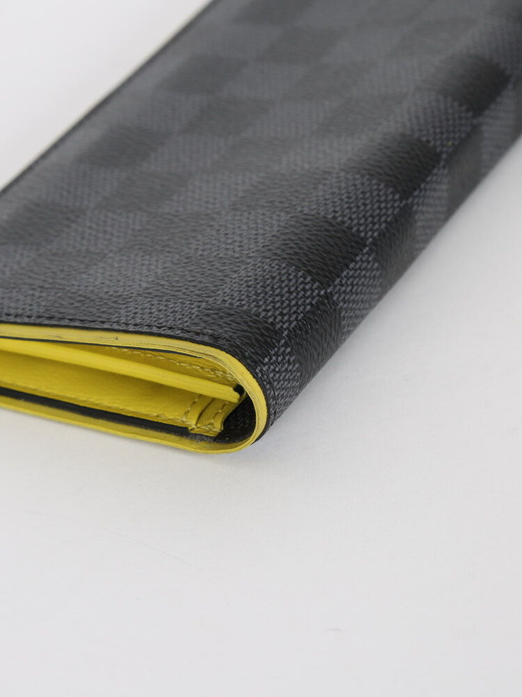 Louis Vuitton, Bags, Rare Neon Interiorlouis Vuitton Brazza Ebene Wallet  With Neon Yellow