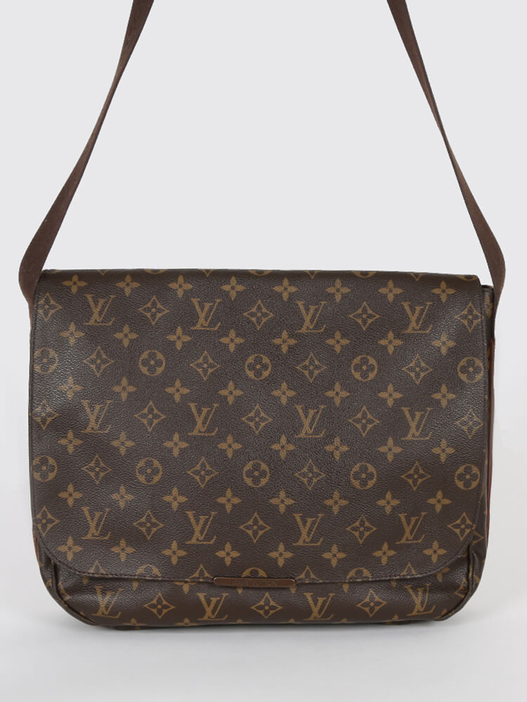 Louis Vuitton Monogram Canvas Beaubourg MM Bag Louis Vuitton