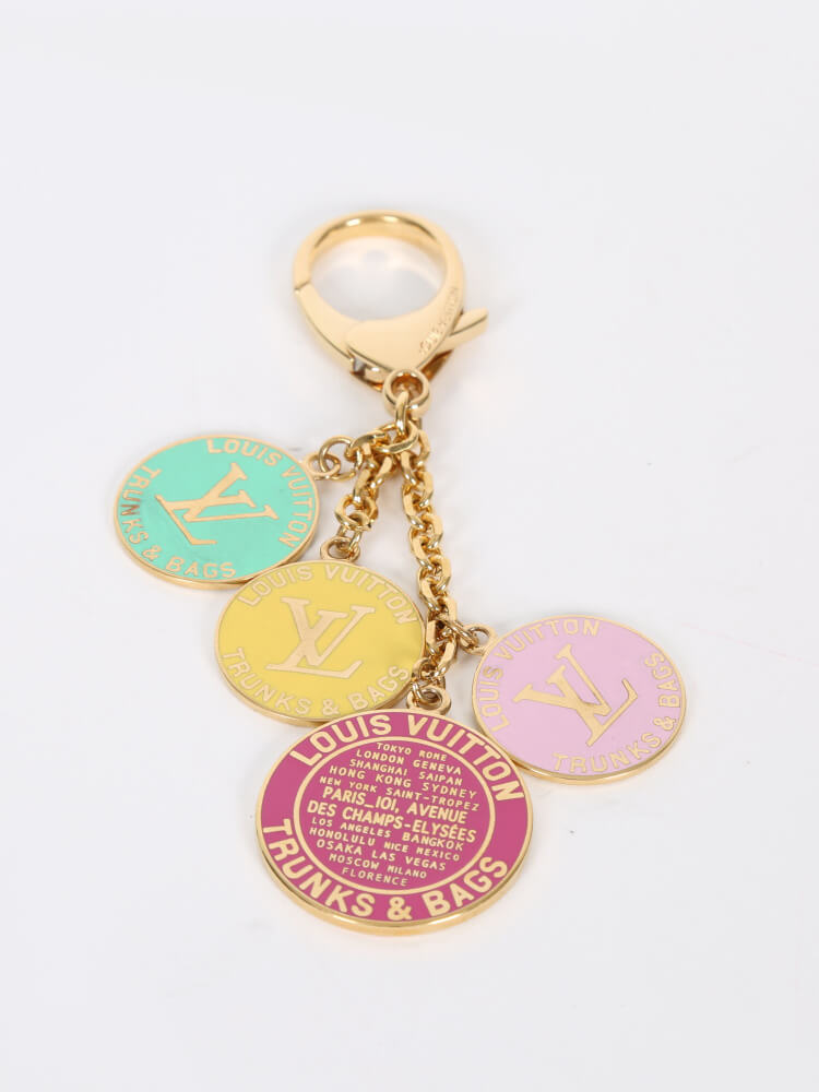 Louis Vuitton Globe Trunks & Bags Bag Charm - Gold Keychains