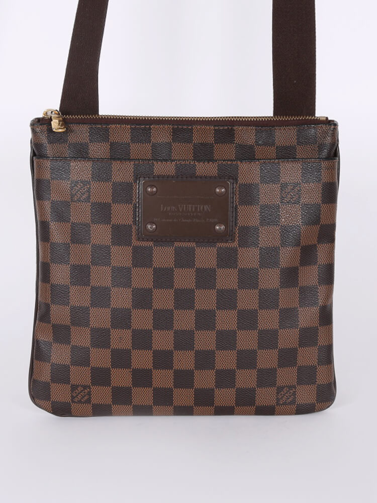 Louis Vuitton Damier Ebene Canvas Pochette