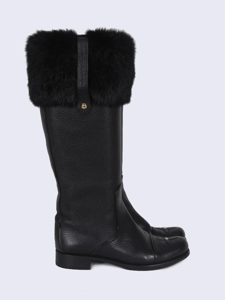 Shop Louis Vuitton Monogram Rubber Sole Fur Leather Logo Boots Boots by  KICKSSTORE