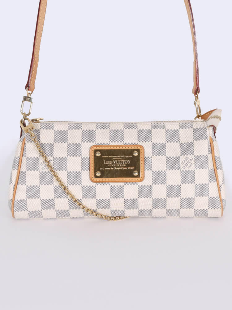 Louis Vuitton Eva Clutch Damier Azur Canvas at 1stDibs  eva damier azur,  lv eva azur, lv eva clutch damier azur