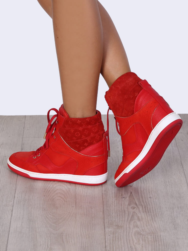LOUIS VUITTON CLIFF SHOES 35.5 RED LEATHER WEDGE SNEAKERS ref.401330 - Joli  Closet