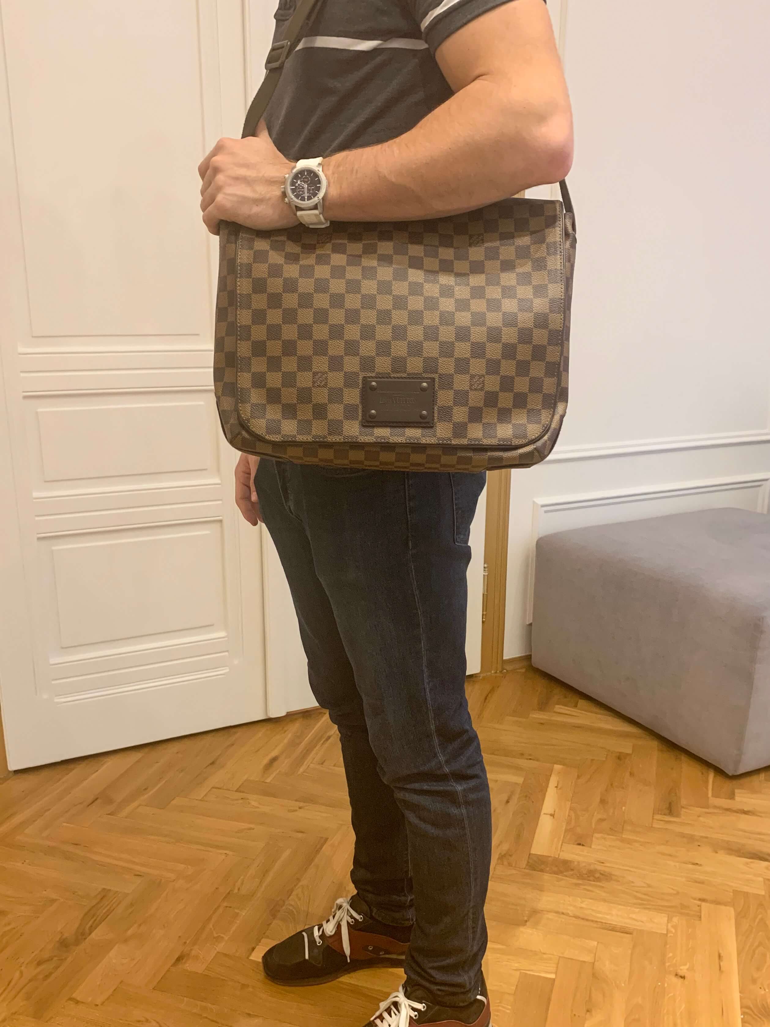 Louis Vuitton - Brooklyn GM Damier Ebene Canvas Messenger