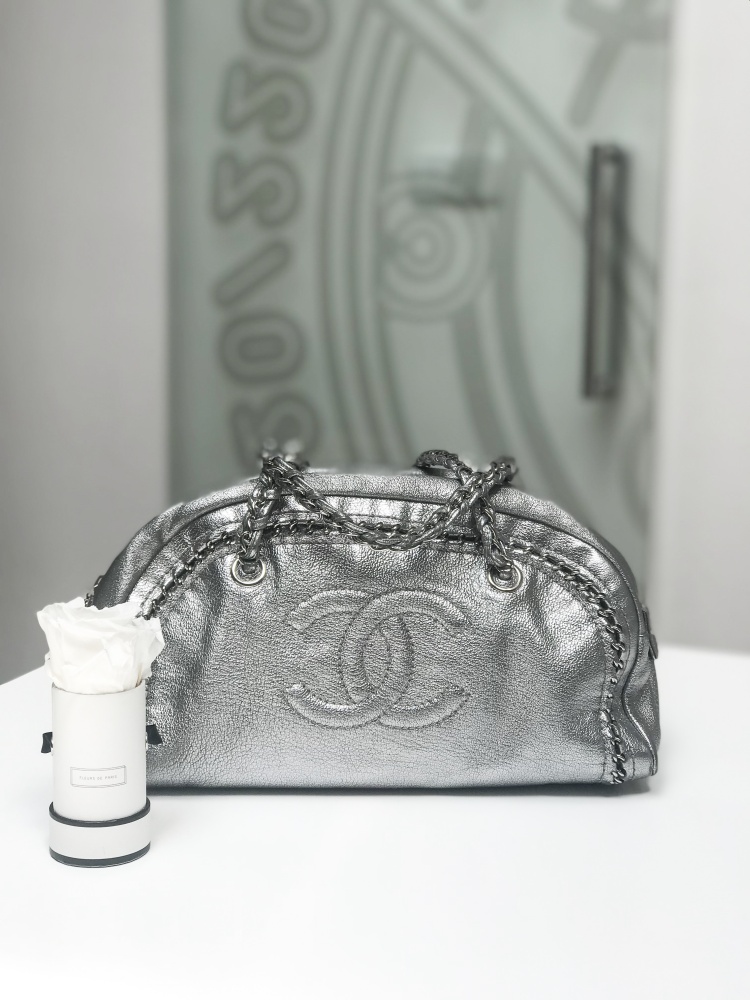 Chanel - Luxe Ligne Medium Bowler Bag Silver