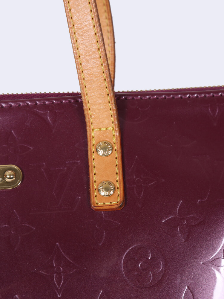 Louis Vuitton Purple Monogram Vernis Bellevue PM Leather Patent leather  ref.1041724 - Joli Closet