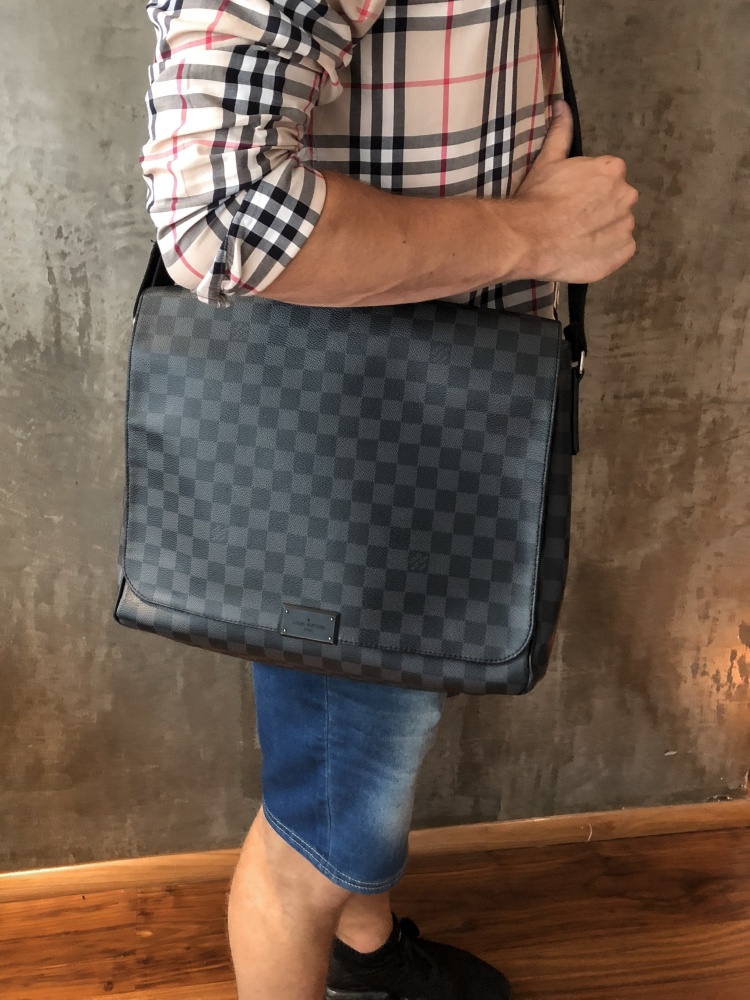 LOUIS VUITTON Damier Graphite District GM Messenger Bag - The