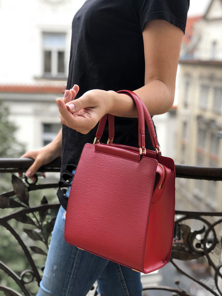 vuitton red epi leather bag