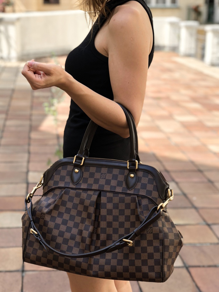 Louis Vuitton Damier Ebene Trevi Gm Bag