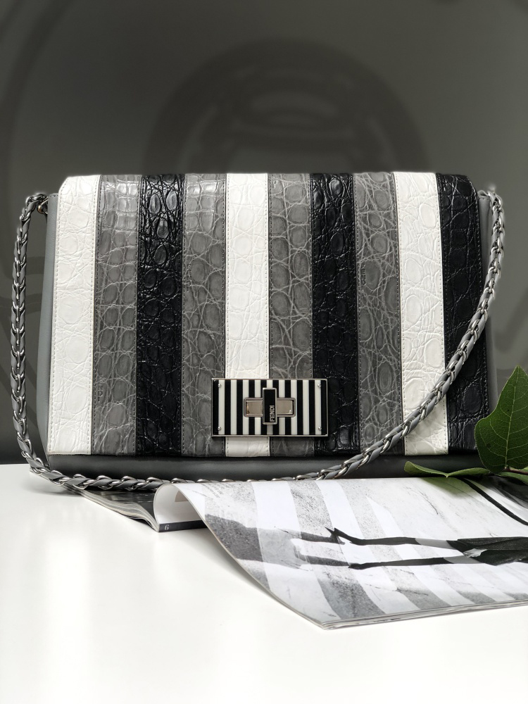 Fendi claudia bag deals