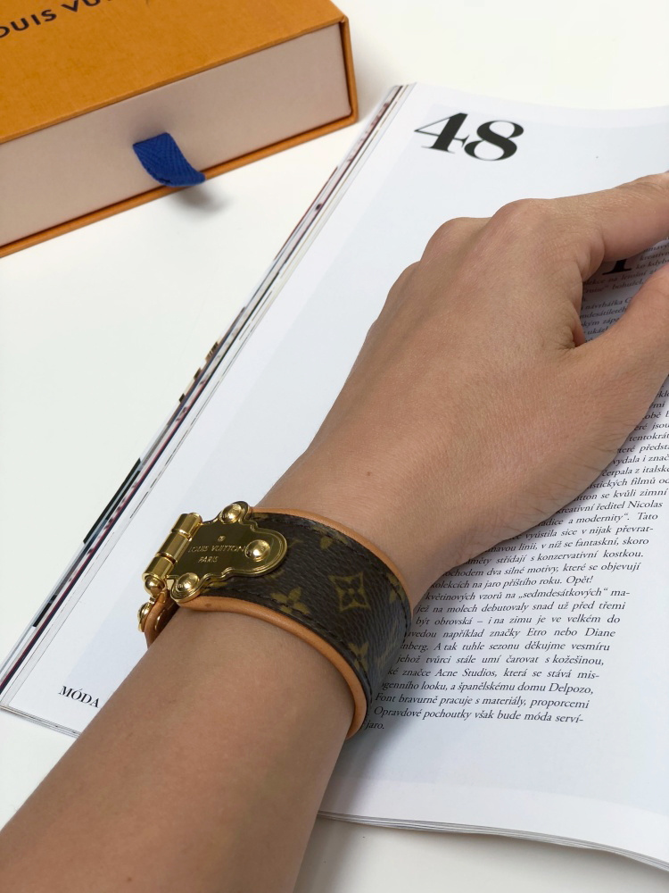 Louis vuitton save discount it bracelet