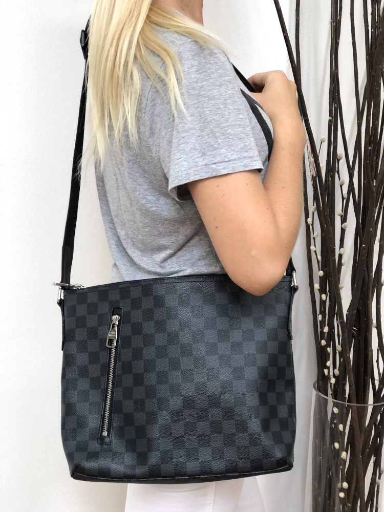 LOUIS VUITTON Damier Graphite Mick PM 1202119