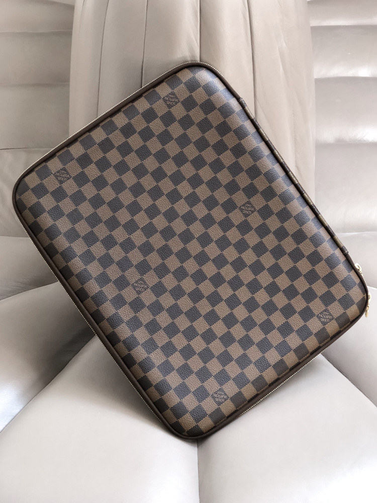 Louis Vuitton Damier Ebene Canvas Horizon Laptop Sleeve Louis Vuitton