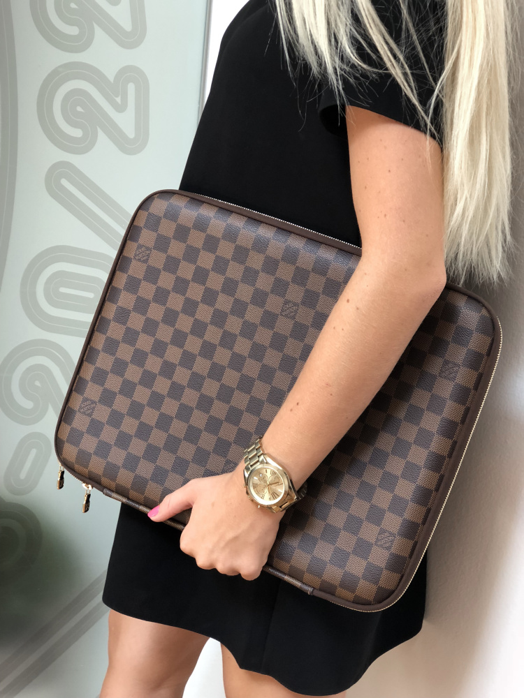 Louis Vuitton - Horizon Laptop Damier Canvas www.luxurybags.eu