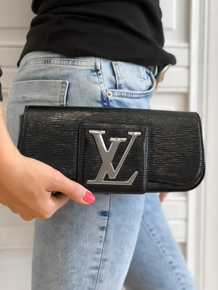 LOUIS VUITTON Epi Electric Sobe Clutch Black 753261