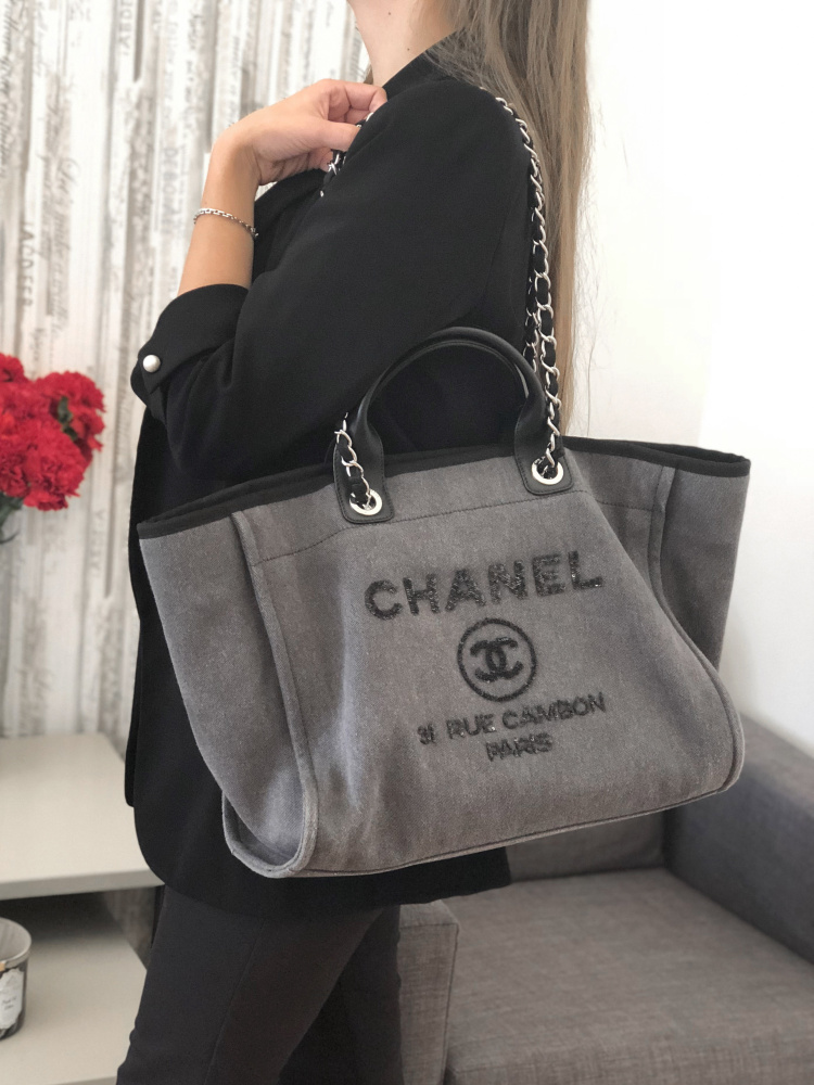 chanel deauville medium