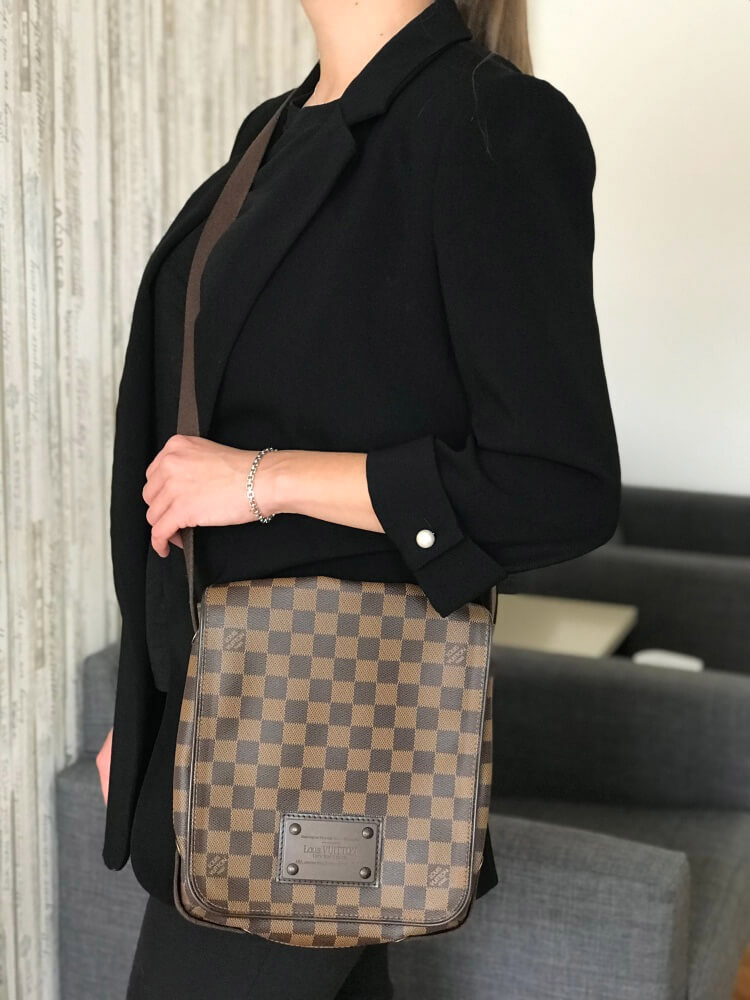 Louis Vuitton Damier Ebene Brooklyn PM – Caroline's Fashion Luxuries
