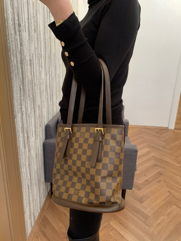 Authentic Louis Vuitton Damier Ebene Bucket Marais Brown Handbag