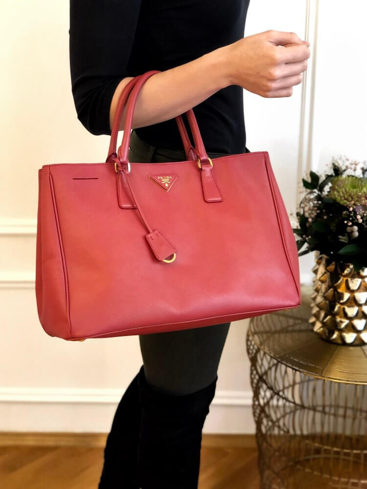 Prada Prada, Galleria tote bag in red saffiano leather.