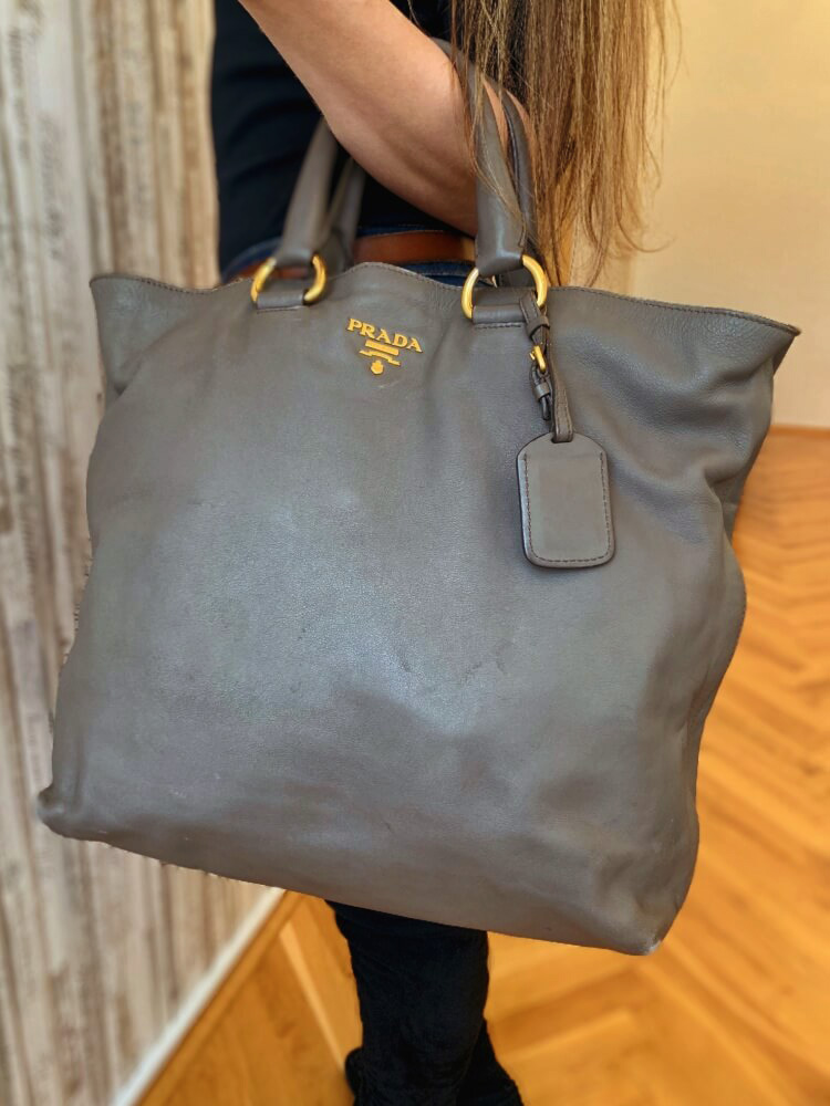 Prada Soft Calf Shopping Bag Bambu www.luxurybags.eu