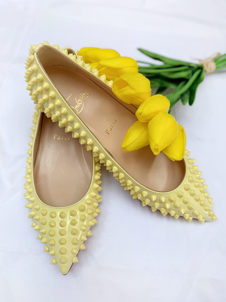 Louboutin pigalle flats store