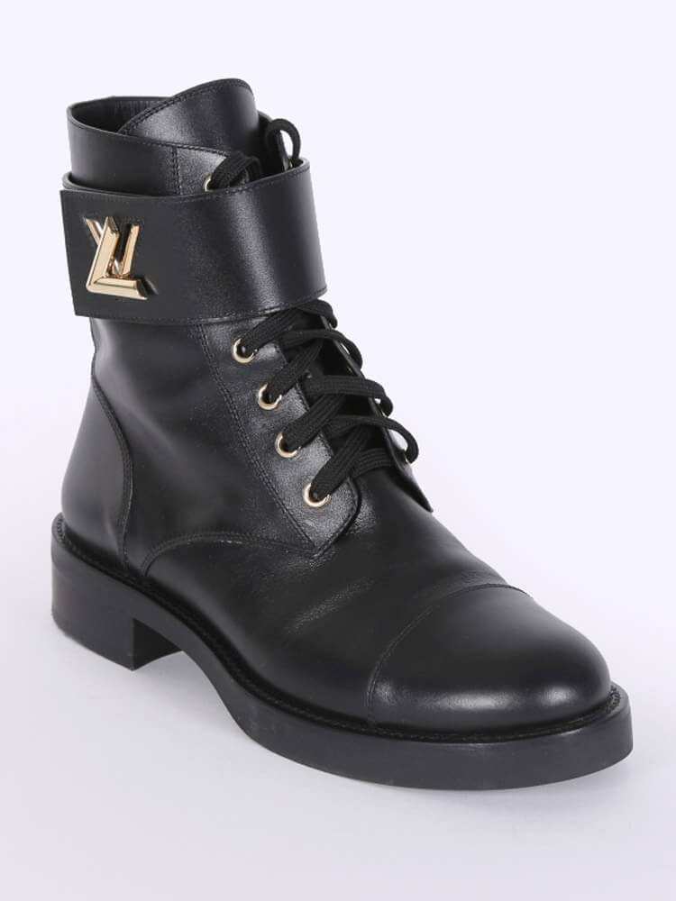 Louis Vuitton - Wonderland Flat Calfskin Ranger Boots Black 39 www.luxurybags.eu