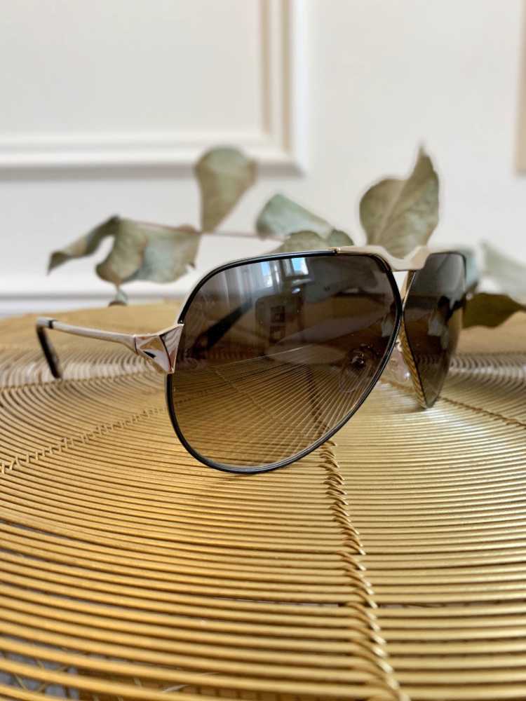 Givenchy metal aviator best sale sunglasses