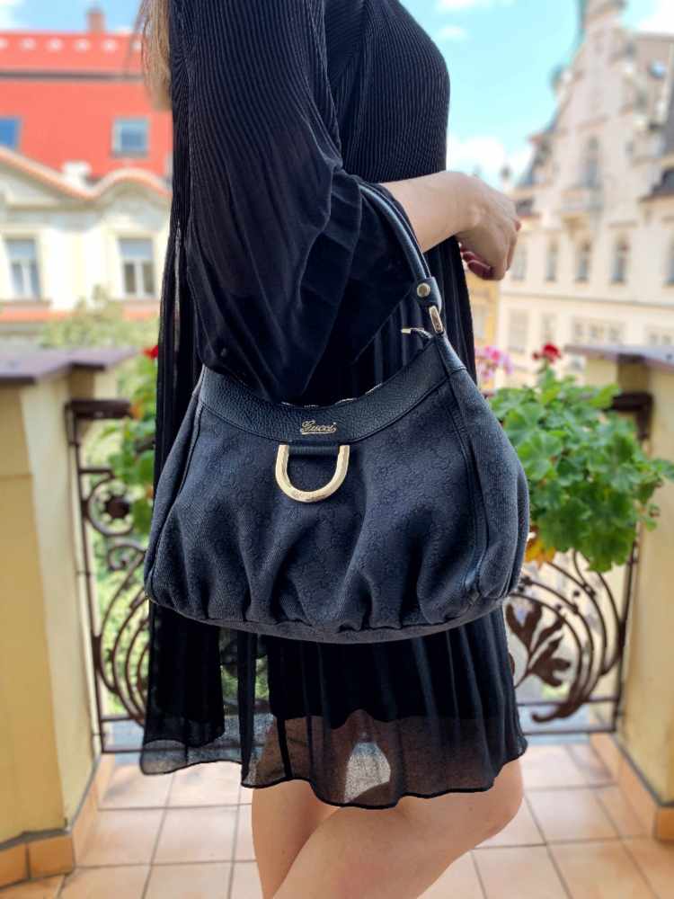 Gucci GG Canvas Shoulder Bag Black