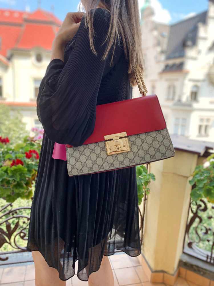 Gucci Padlock medium GG shoulder bag