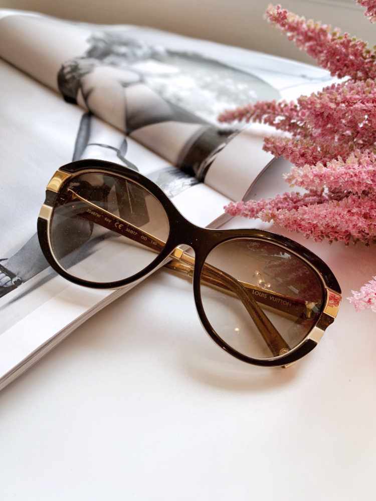 Louis Vuitton Brown/Gold Frame Petit Soupcon Cat Eye Sunglasses-Z0487W -  Yoogi's Closet