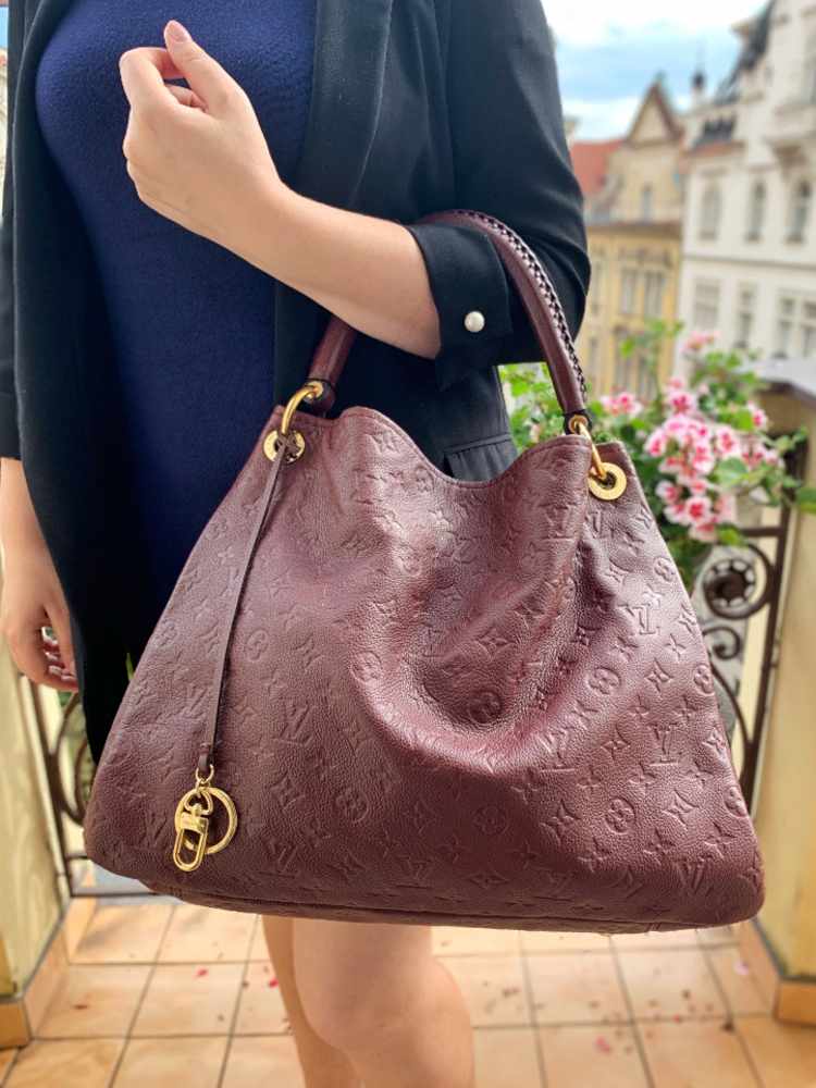 Louis Vuitton LV Tuileries Shoulder Hobo Bag Monogram Maroon