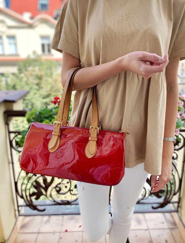 Red Louis Vuitton Monogram Vernis Rosewood Avenue Shoulder Bag