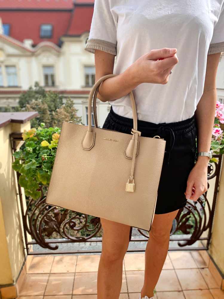 Michael Kors - Mercer Large Leather Tote Beige