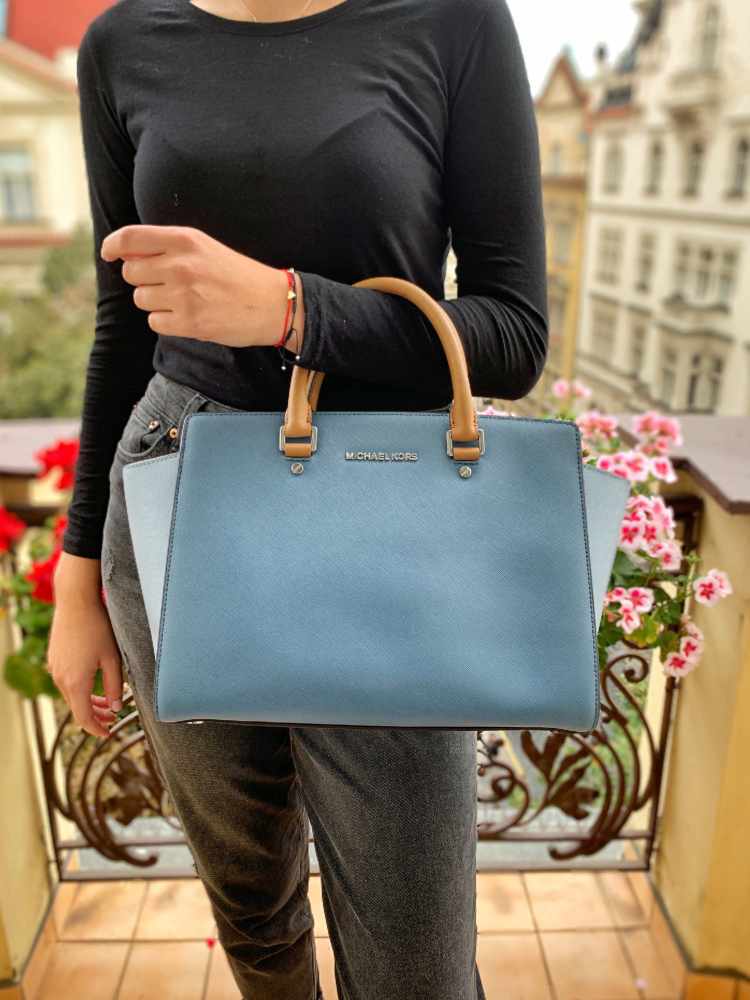 Michael Kors - Selma Medium Color-Block Saffiano Satchel Blue