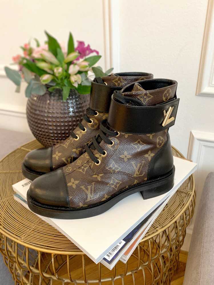 Louis Vuitton - Wonderland Monogram Ranger Boots Noir 37,5