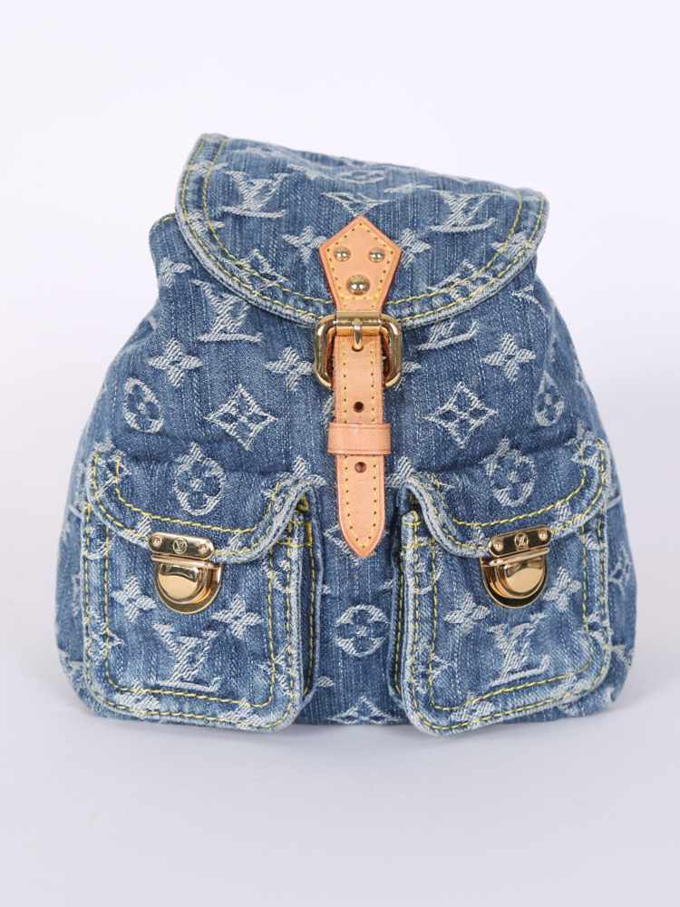 Backpack Louis Vuitton Blue in Denim - Jeans - 24678117