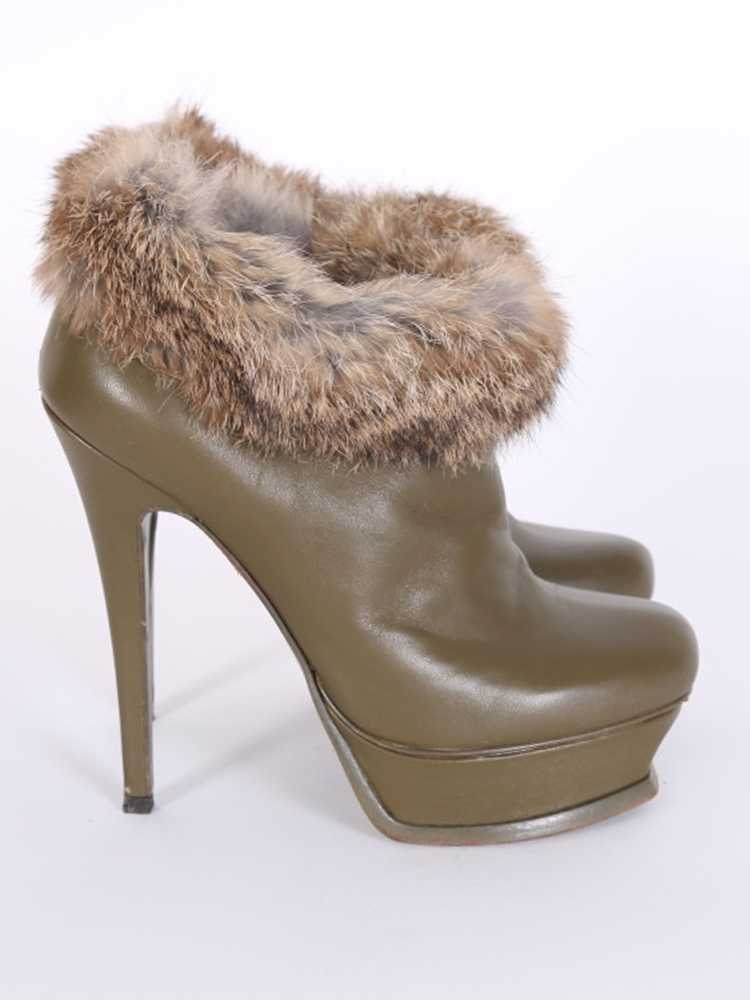 Yves Saint Laurent Tribute Leather Fur Trim Ankle Boots 36 www.luxurybags.eu