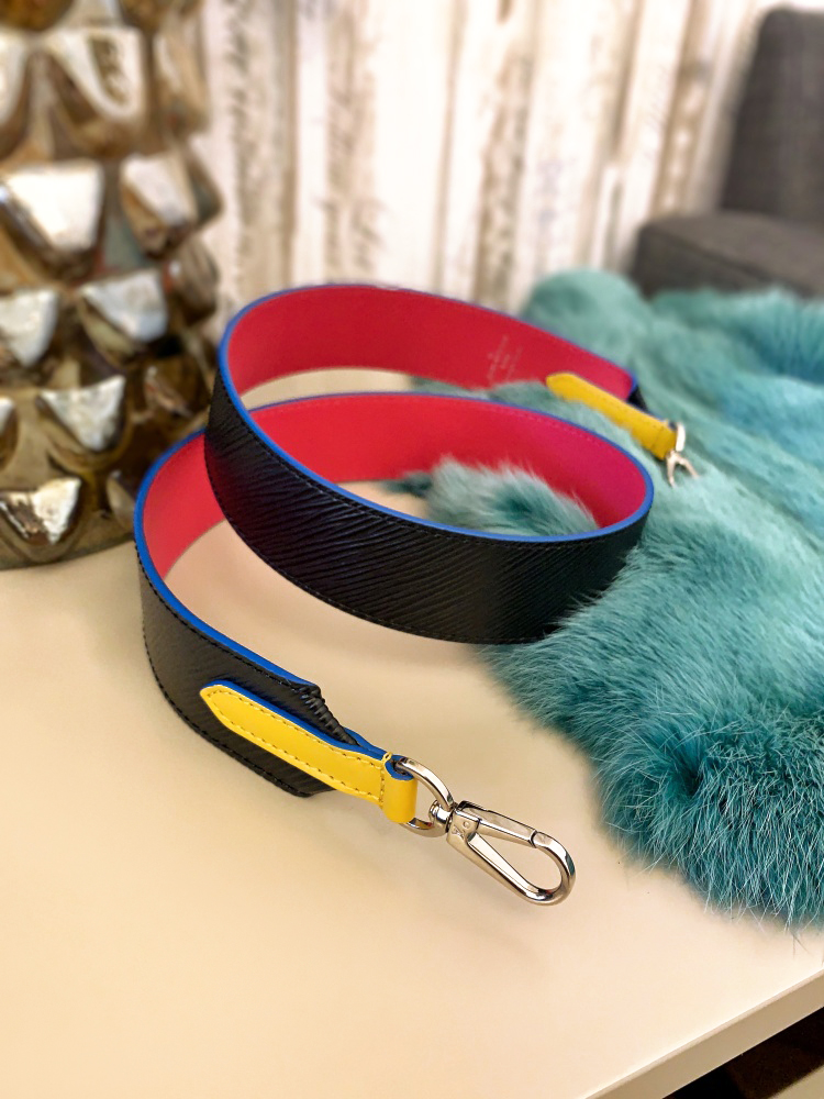 Louis vuitton epi strap on sale