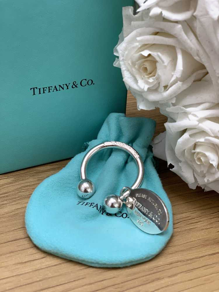 Heart tag hotsell key ring tiffany