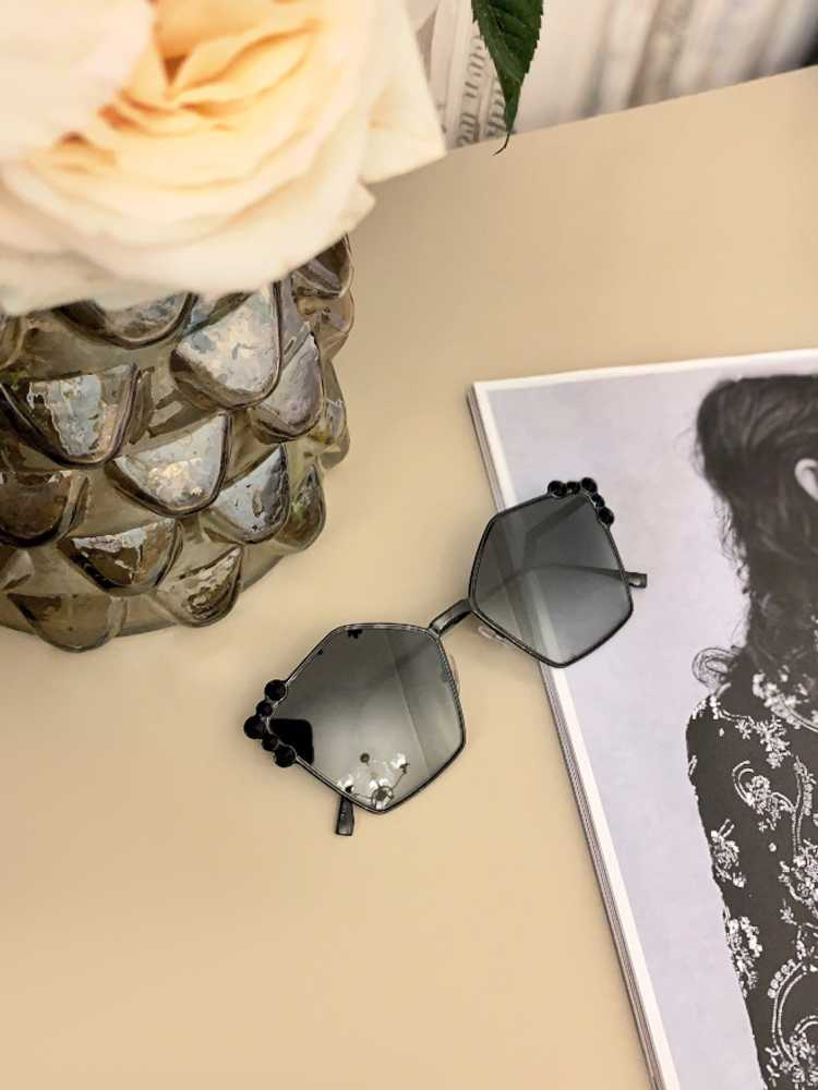 Fendi pentagon sunglasses clearance